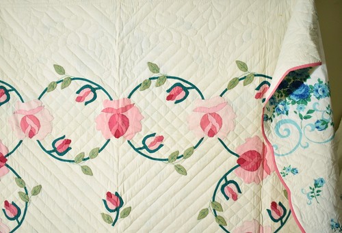 BEAUTIFUL Vintage 50's Rose Wreath Applique Antique Quilt ~REVERSIBLE! - Picture 8 of 14