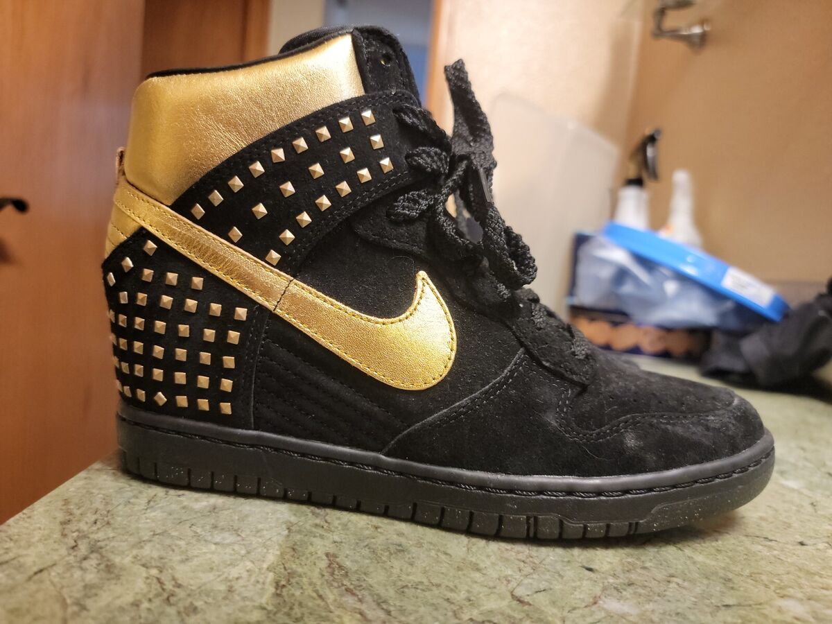 Nike Dunk Sky High Studs QS 'Black Metallic Gold Women Shoes Nike Dunk Sky High Studs QS 'Black Metallic Gold Women Shoes