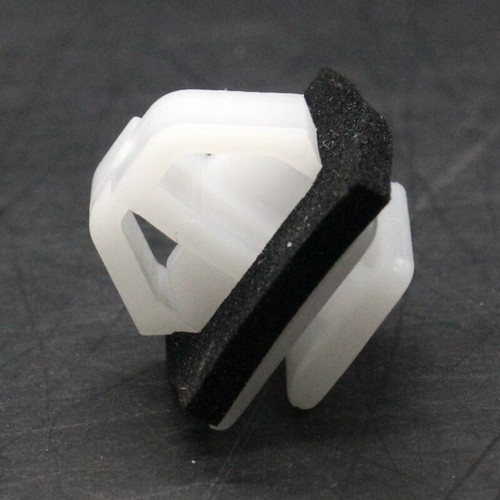 15Pcs Fits Hyundai Accent 8775835010 Fender Body Side & Rocker Retaining Clip - Picture 2 of 4