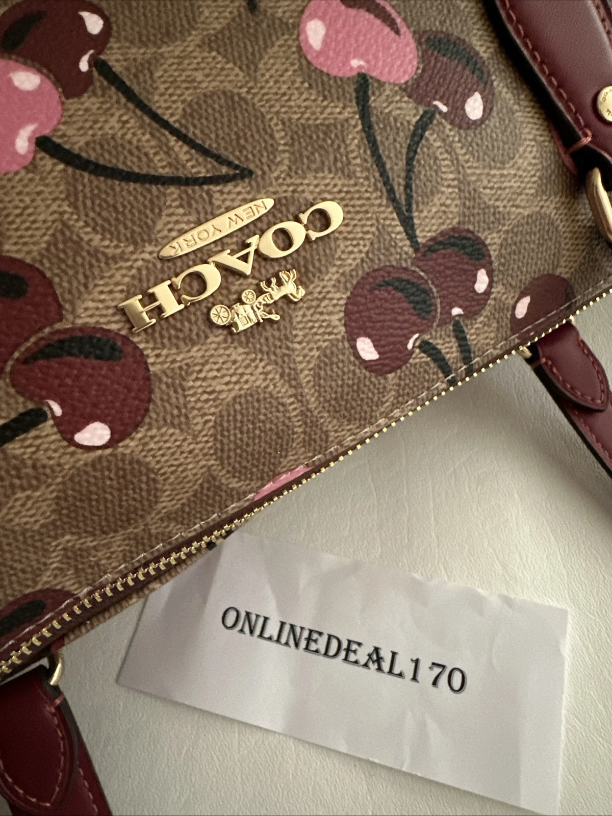 Borsa Coach CAA71 Gallery Tote Bag in tela firmata stampa ciliegia nuova CZ450 da polso