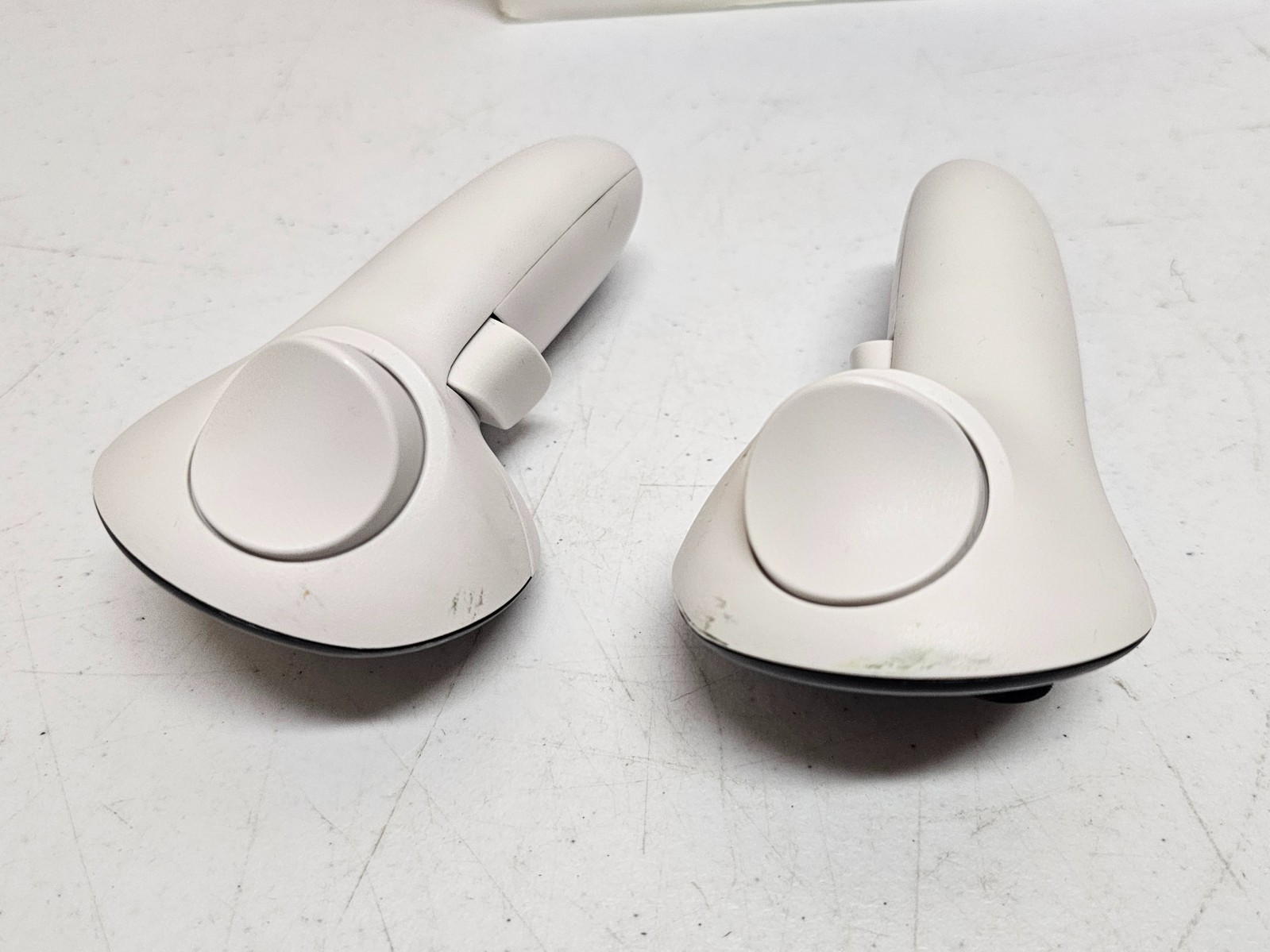 Meta Quest 3S 128GB Standalone All-in-One VR Headset Free Shipping