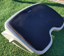 KENSINGTON SOLEMATE UNDERDESK FOOTREST COMFORT WHILE SITTING W/ SMART FIT SYSTEM