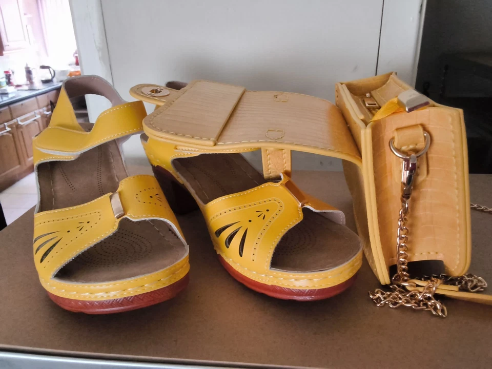 Women’s Yellow Sandals Mid Block Heel UK 5 + Matching Handmade Bag Set - Image 3 of 4