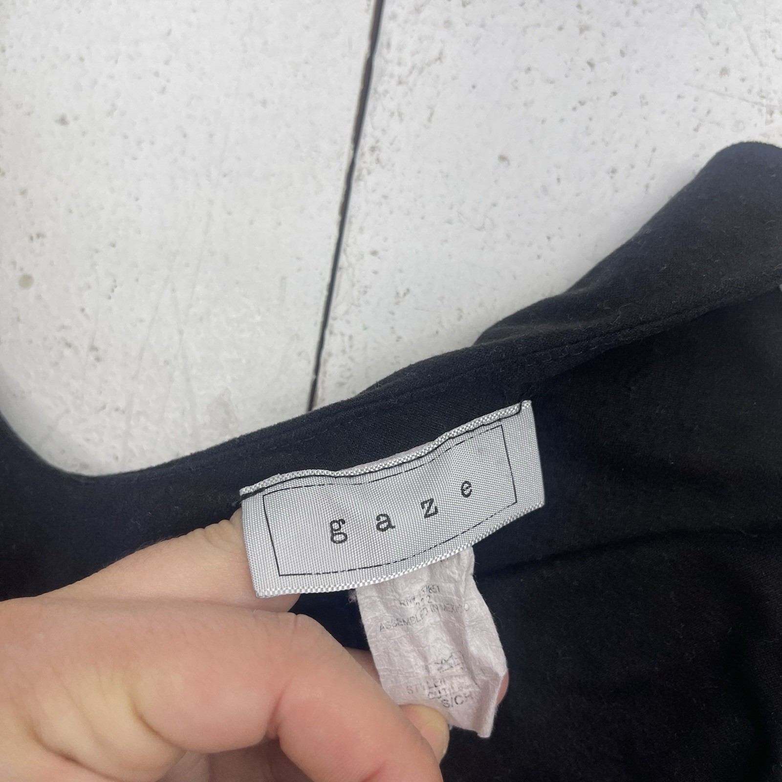 Gaze Solid Black Stretch Spaghetti Strap V Neck B… - image 2