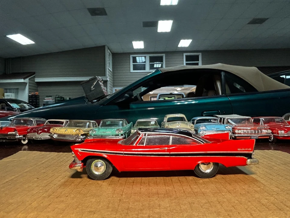 Jo-Han Models 1957 Plymouth Belvedere Dealer Promo Model W/ Case 1:25 Scale - Image 2 of 4