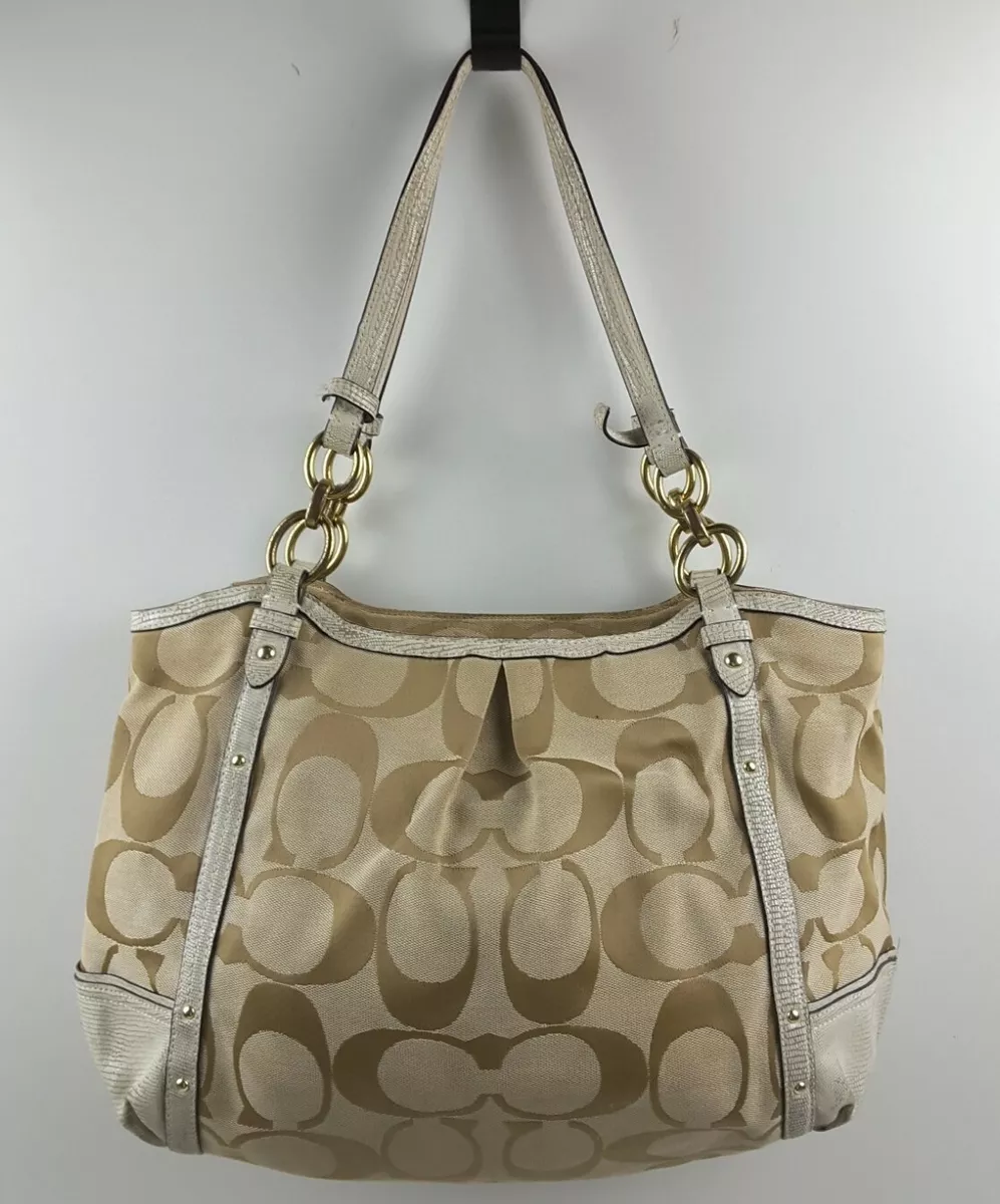 Beige coach best sale purse