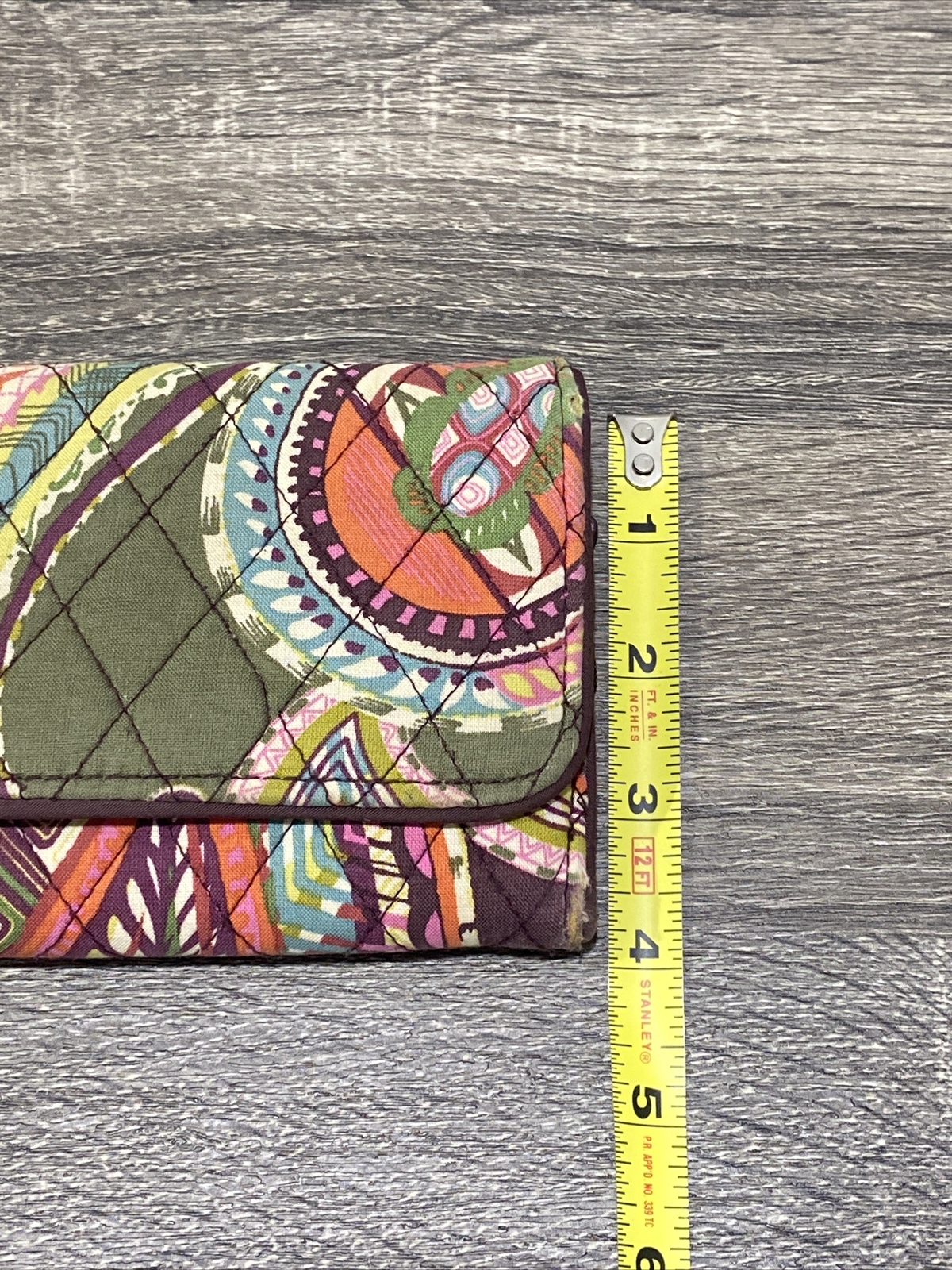 Vera Bradley RFID Trifold Wallet Heirloom Paisley Lar… Gem