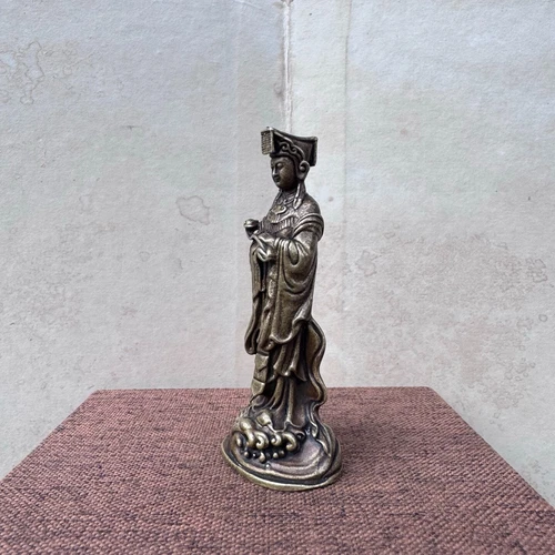 Antica vecchia statuina e statue cinese in rame la dea del mare dio Mazu - Foto 2 di 8