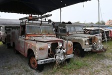 Photo 12x8 - Landrover Series 109" Fire Engine's