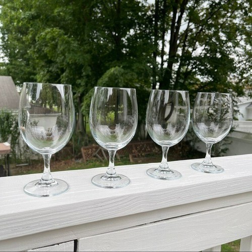 Set of Four Clear Glass Water Goblets Stems Footed Glasses 10 Oz - Picture 7 of 10