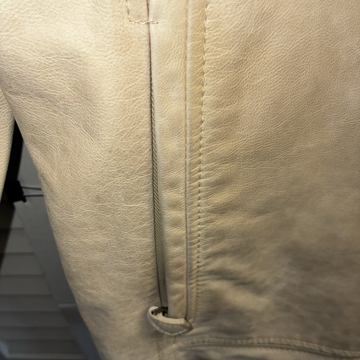 Hugo Boss Men’s 42R 100% Ziegemleder Goat Leather Jacket View 3