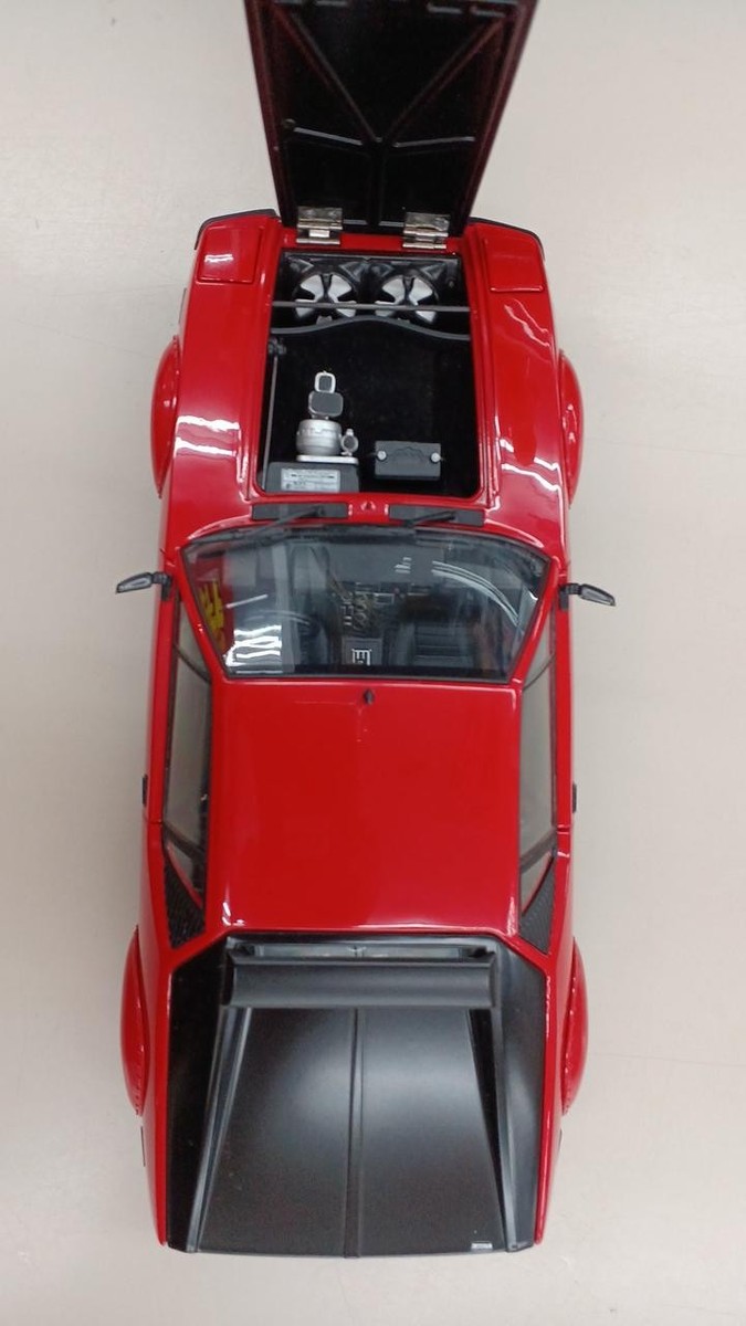 KYOSHO De Tomaso Pantera GTS Red 1/18 Diecast Model Car 08852R