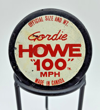 Gordie Howe Rookie Cards and Autographed Memorabilia Guide 10