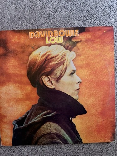 DAVID BOWIE LOW ORIGINAL FIRST VINYL PRESS 1977  INSERT & FAN CLUB APP EX+