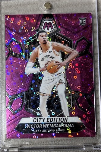 Victor Wembanyama [Pink] #282 2023 Panini Mosaic card