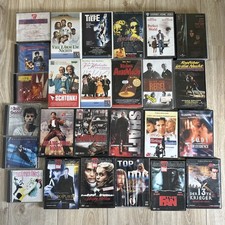 VHS Videokassetten 10 stk, DVDs 10 stk, CDs 6...