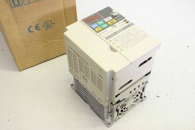 OMRON YASKAWA  CIMR-V7AZ41P5 3,7kVA Frequenzumrichter 450