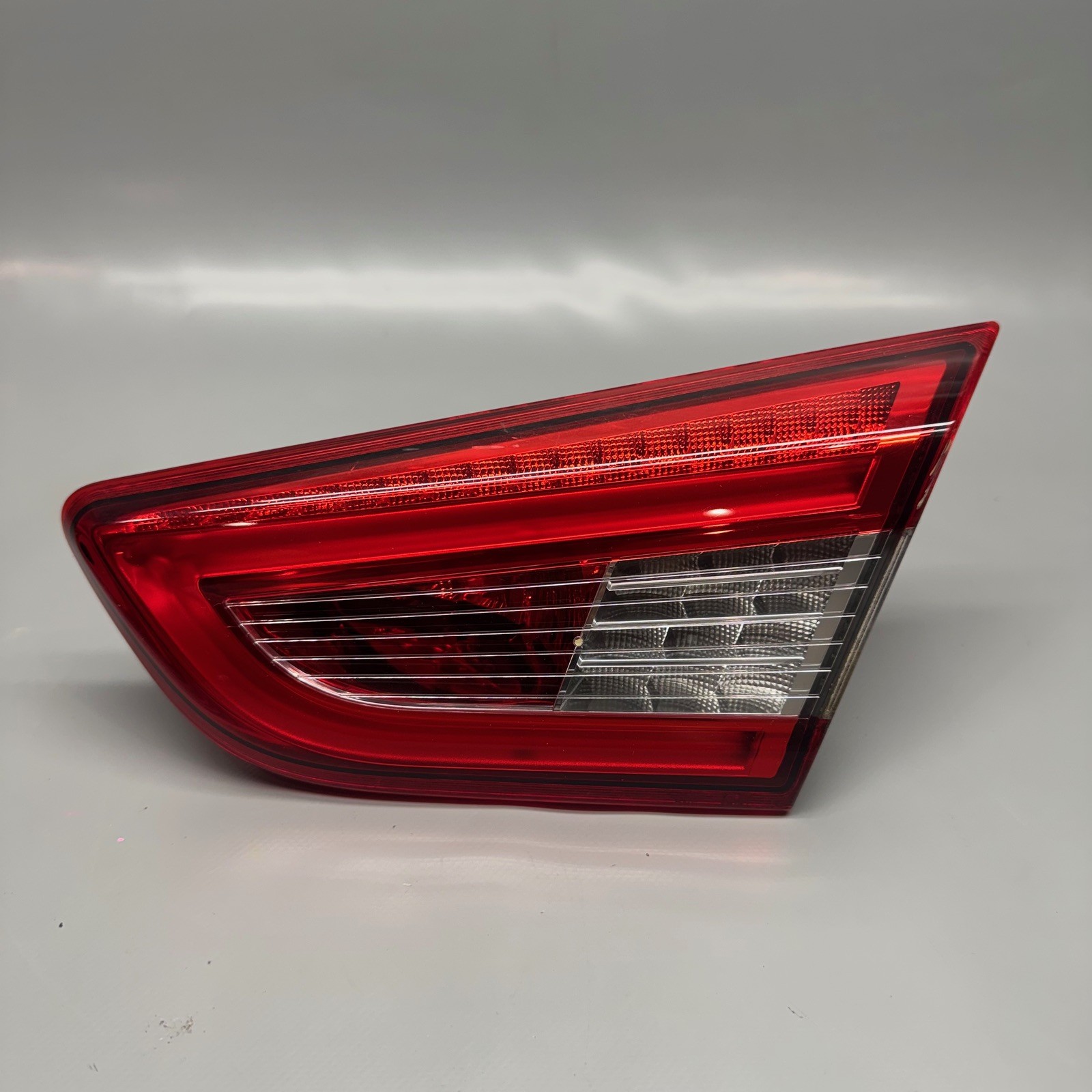 MASERATI GHIBLI TAIL LIGHT INNER RIGHT PASSENGER 2014 2015 2016 2017 2018 OEM