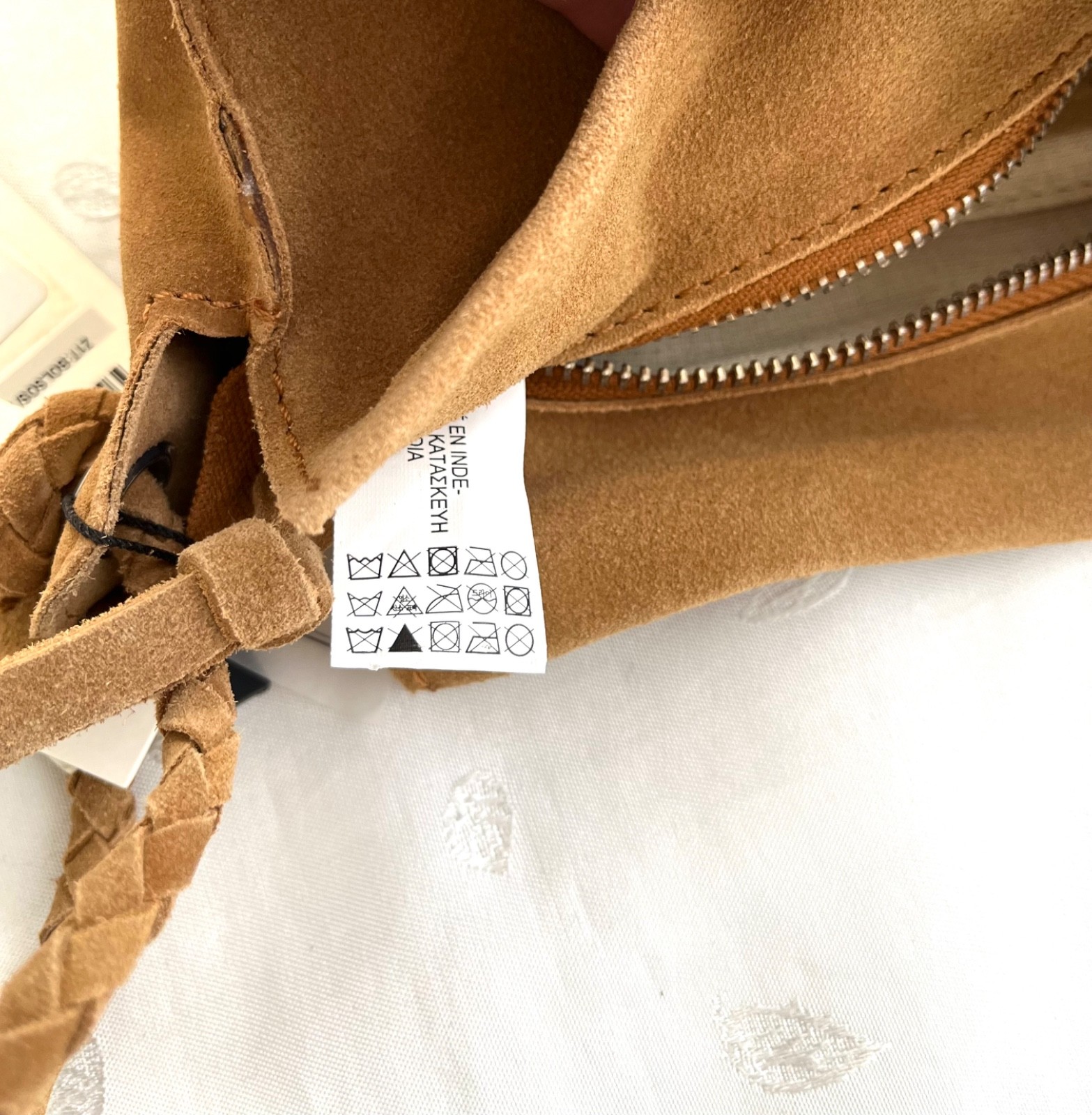NWT ZARA 100% Leather  Suede Bag in Brown Camel Size 9" (W) x 6.5" (H) x 3" (D) thumbnail 13