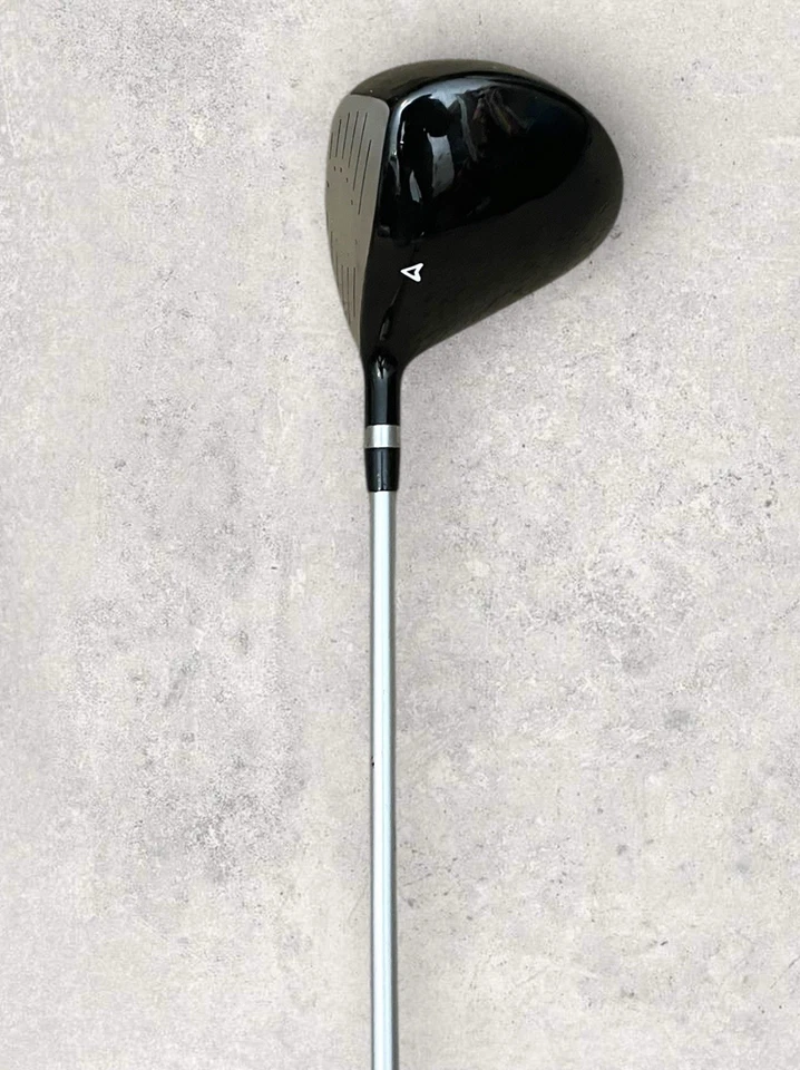 Wilson DJR Driver Junior Flex Shaft Right Hand 37in New NWT Red - Image 4 of 4