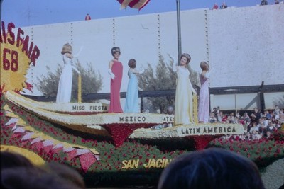 Rose Parade San Jacinto Fiesta Float 1968 Original 35mm Film Slide
