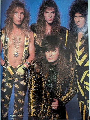 Hit Parader Magazine December 1988 Metallica, Guns n Roses, Motley Crue, Ratt - Picture 16 of 24