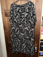 Evans Plus Size Black Abstract Dress Size 26/28