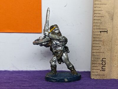 Grenadier 140 (a) Barbarians A109 Metal Miniature Fantasy