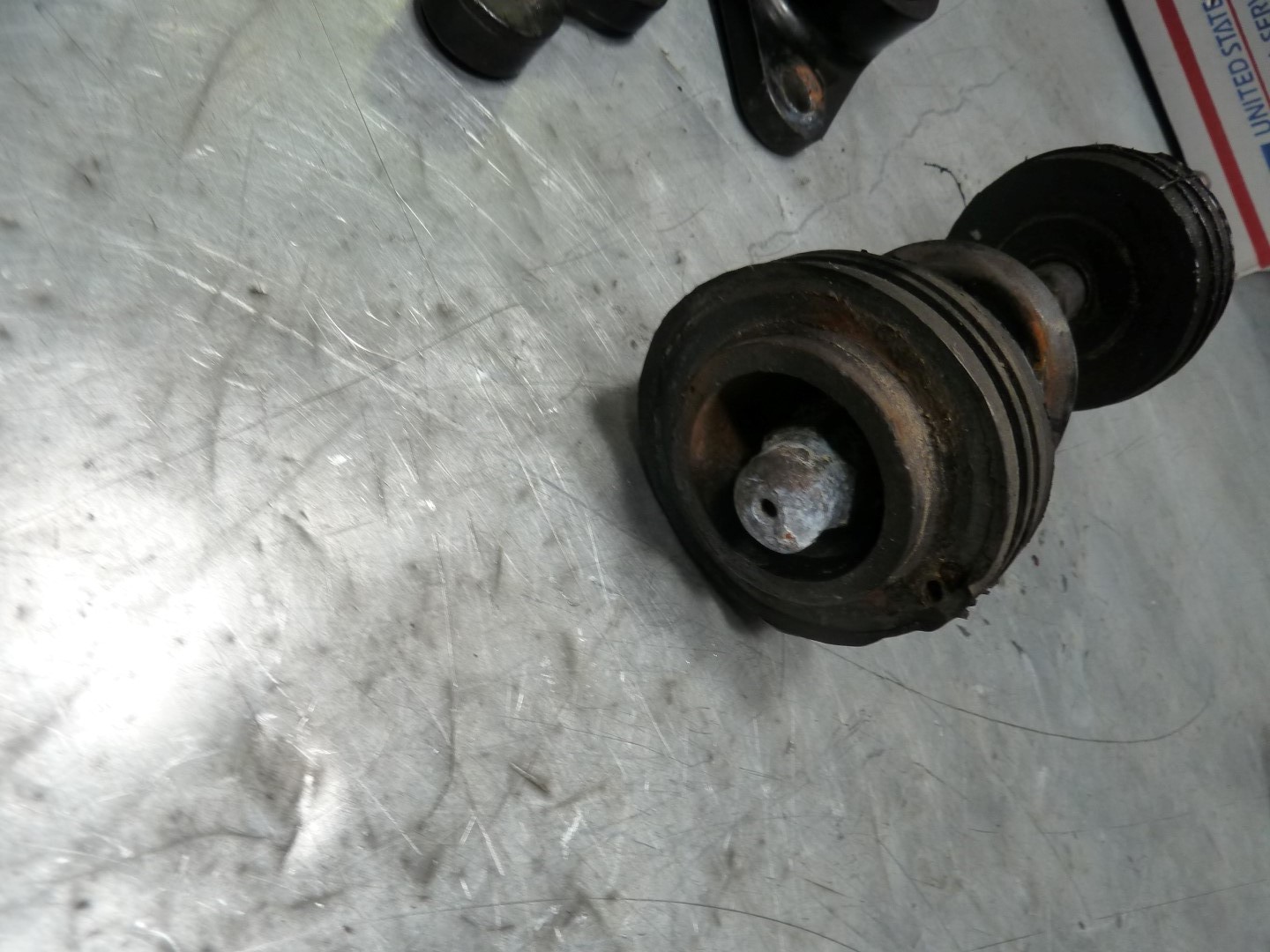 Swing arm ends & axle FLHR Road King 01 Harley Davidson H3 eBay