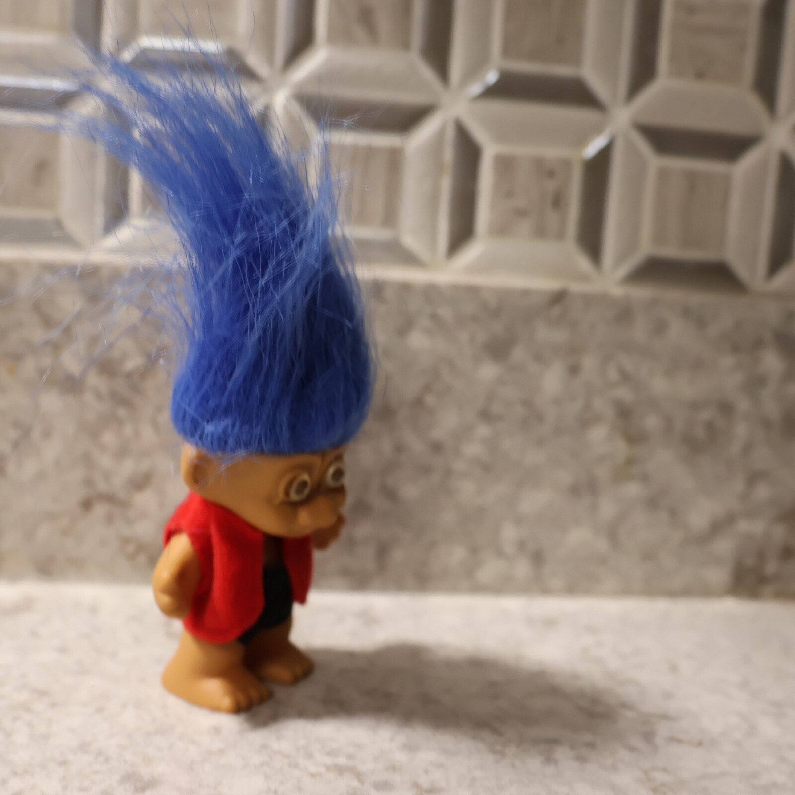 Vtg Russ Berries Inc. Bee 1992 Troll Doll 3"  With Blue Hair And Pale Eyes