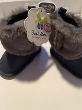 First Steps Size 2 3-6 Months Navy/Grey Faux Fur Bootie NEW NO BOX 1