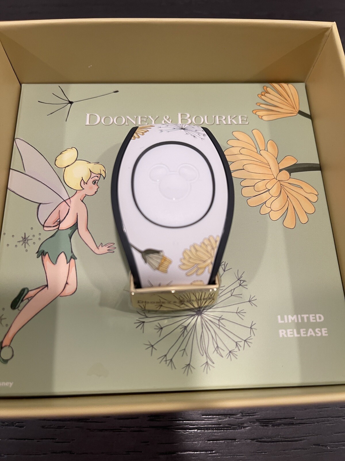 Dooney & Bourke 2021 LIMITED EDITION TINKERBELL Magic Band UNLINKED NEW