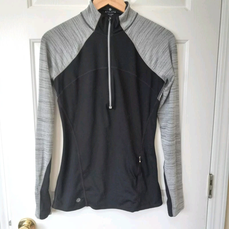 athleta long sleeve pullover polyester spandex shirt