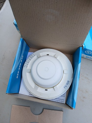 SYSTEM SENSOR 5600 SERIES HEAT DETECTOR, Brand New - 第 3/5 張圖片