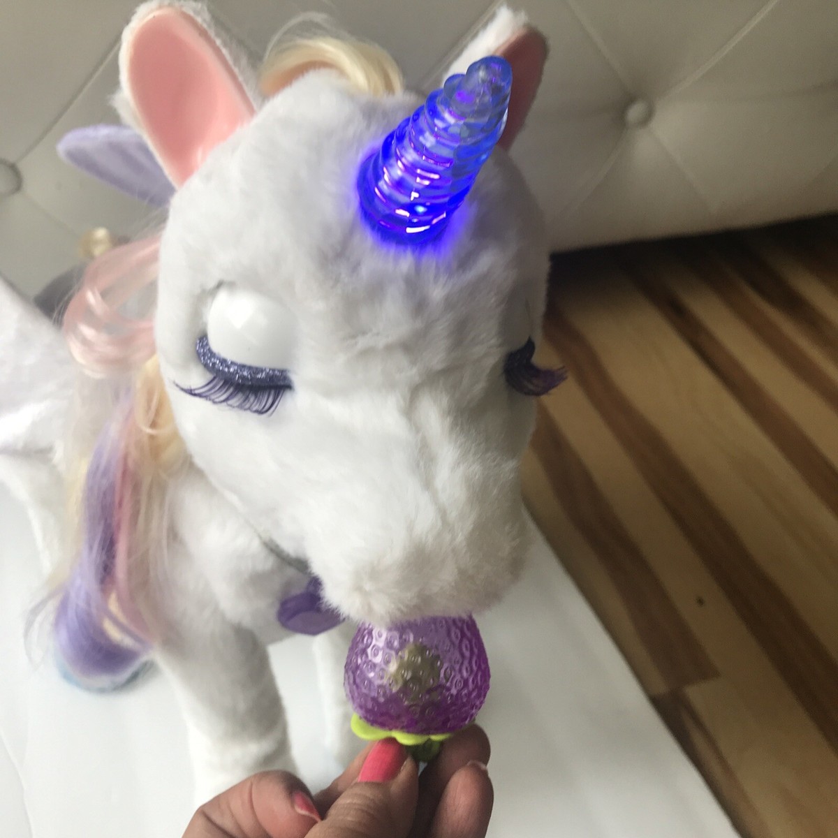Peluche Starlily Star Lily Licorne Magique FurReal Friends My