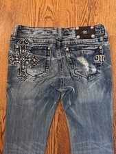 Women  s Miss Me Western Blue Jeans Boot Cut 30W 33L Y2K Embellished Cross