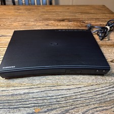 Samsung BD-JM5700 Blu-ray and DVD Player with Wi-Fi Streaming Tested NO REMOTE