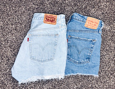 Levi s 501 Women s Cutoff Denim Shorts Light Wash W28 High Rise 5-Pocket