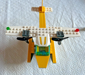 Lego City Seaplane 3178 - Complete with box and manuals