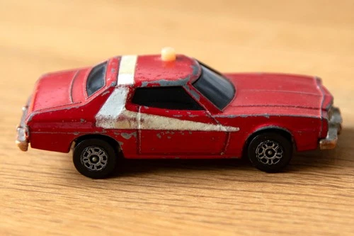 Vintage Corgi Juniors Starsky and Hutch Ford Gran Torino