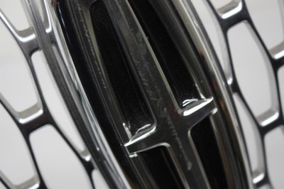 OEM Upper Grille Insert with Illuminated Emblem For Lincoln