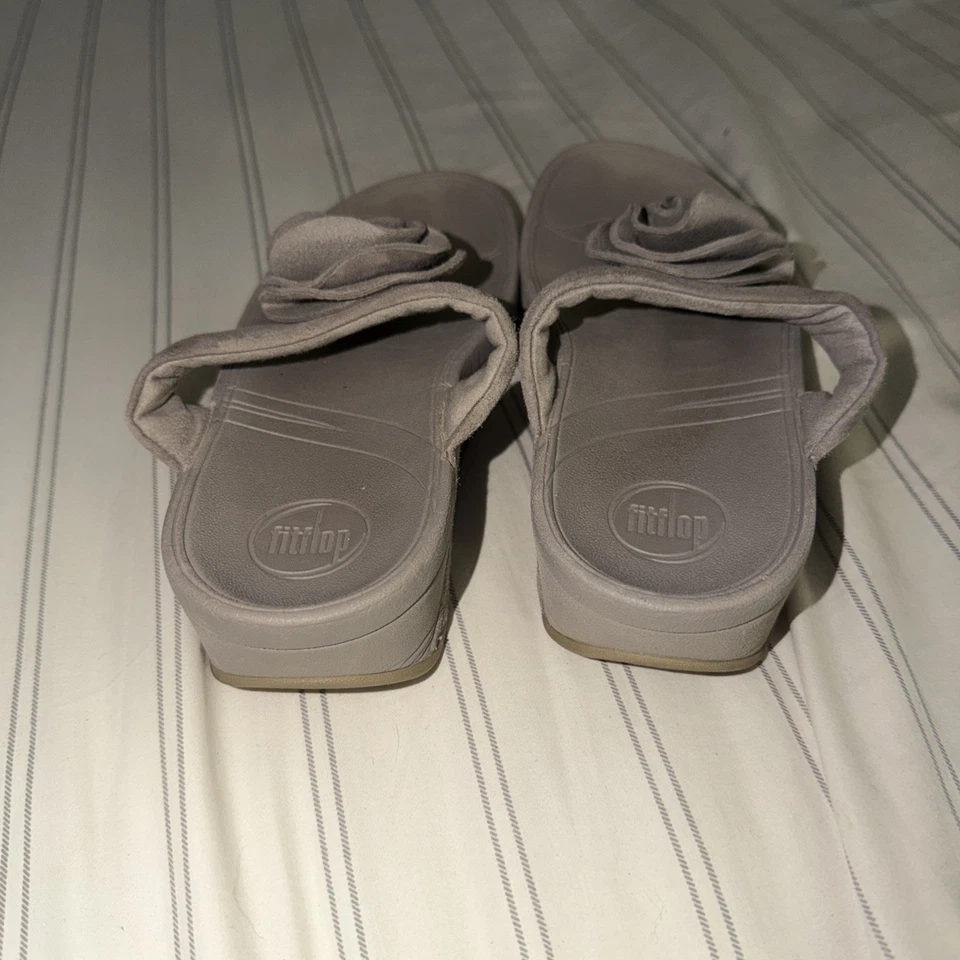 Zapatos FitFlop Mujer Talla 5 Gris Flor Chanclas Sandalias Gamuza Volantes Foto 4 de 4