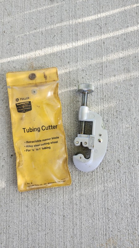 FULLER Pipe Tubing Cutter, 1/8" to 1" Tubing. Alloy Steel Cutting Wheel