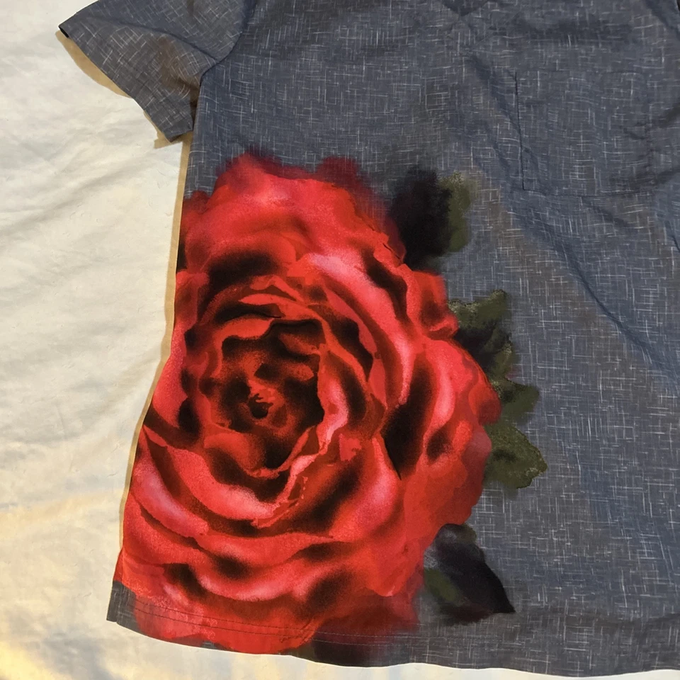 Blusa Médica Koi Mediana Foto 4 de 4