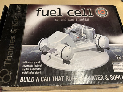 Thames & Kosmos Fuel Cell 10 Car And Experiment Kit - Box open, INNER KIT SEALED