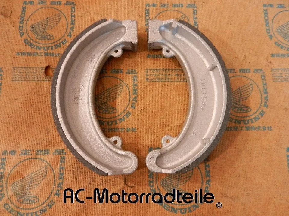Honda CB CL 250 350 K Kit Plaquettes De Frein Arrière Neuf - Photo 1/1