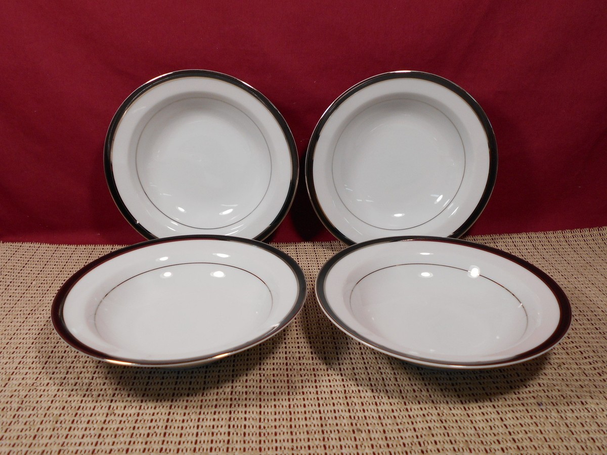 Sango China Diplomat Line Sophisticate 356 Pattern Set of 4 Fruit
