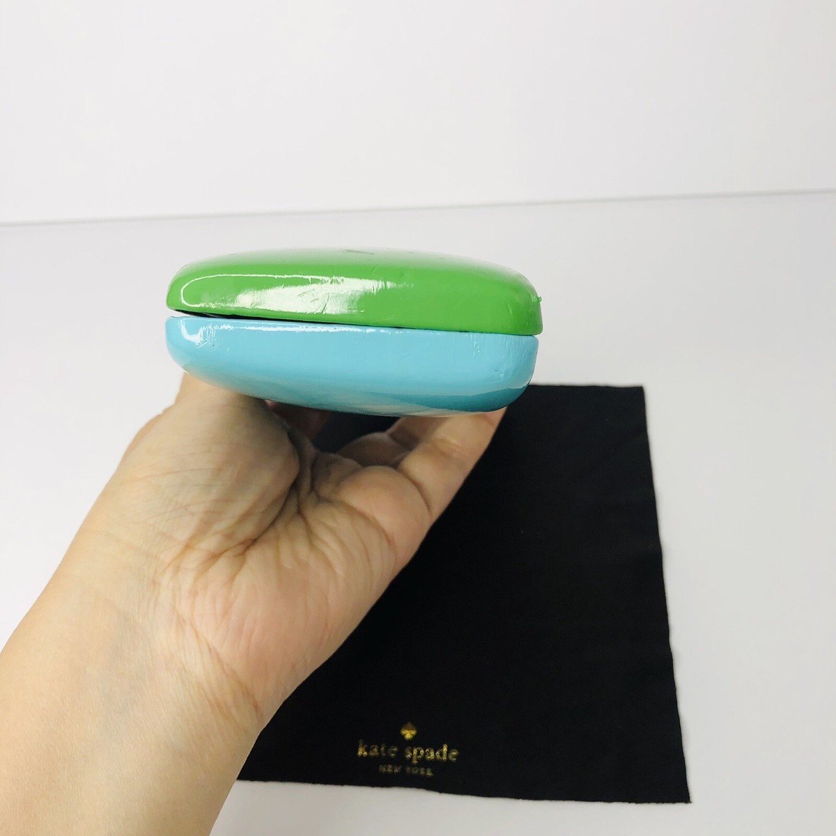 Kate Spade New York Green Blue Sunglasses Hard Case w Micro 