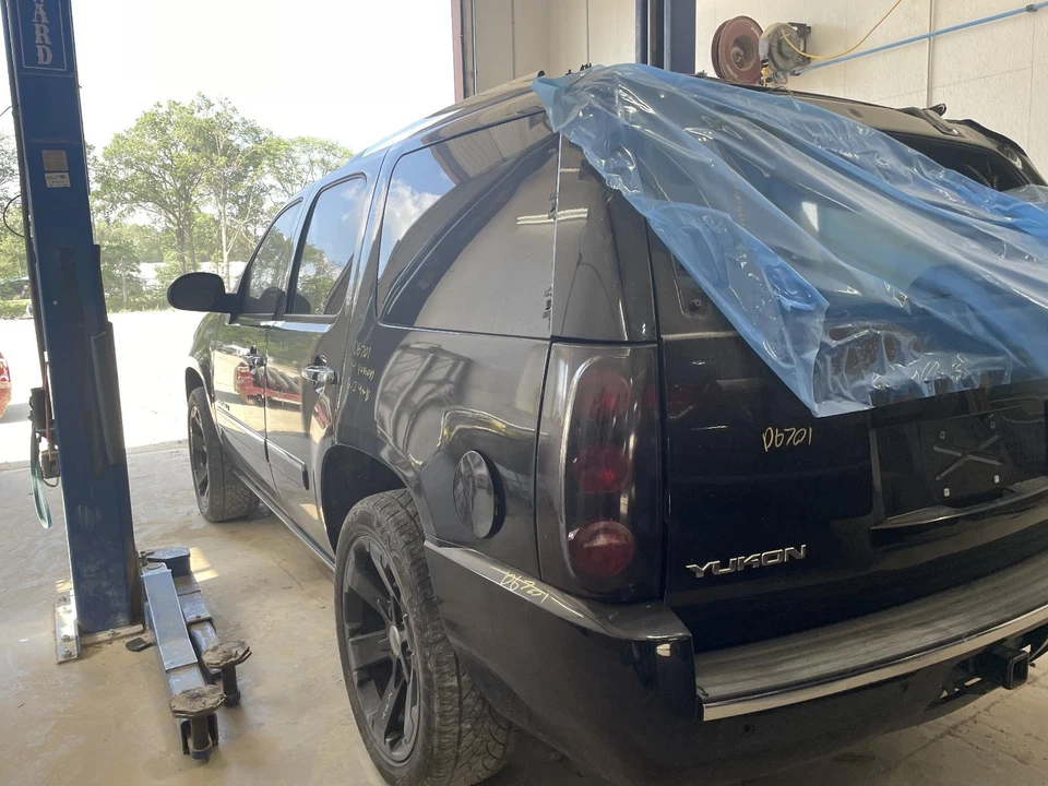 Compresor de aire acondicionado usado se adapta a: GMC Yukon 2014 grado A Foto 3 de 4