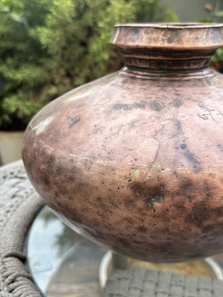 Antigua olla de latón de cobre del período mogol antigua rara de 1700’s Foto 3 de 4